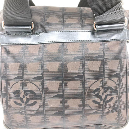 Chanel - Crossbody Shoulder Bag Grey Black Monogram