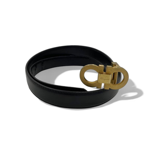 Salvatore Ferragamo - S belt black leather gancini gold