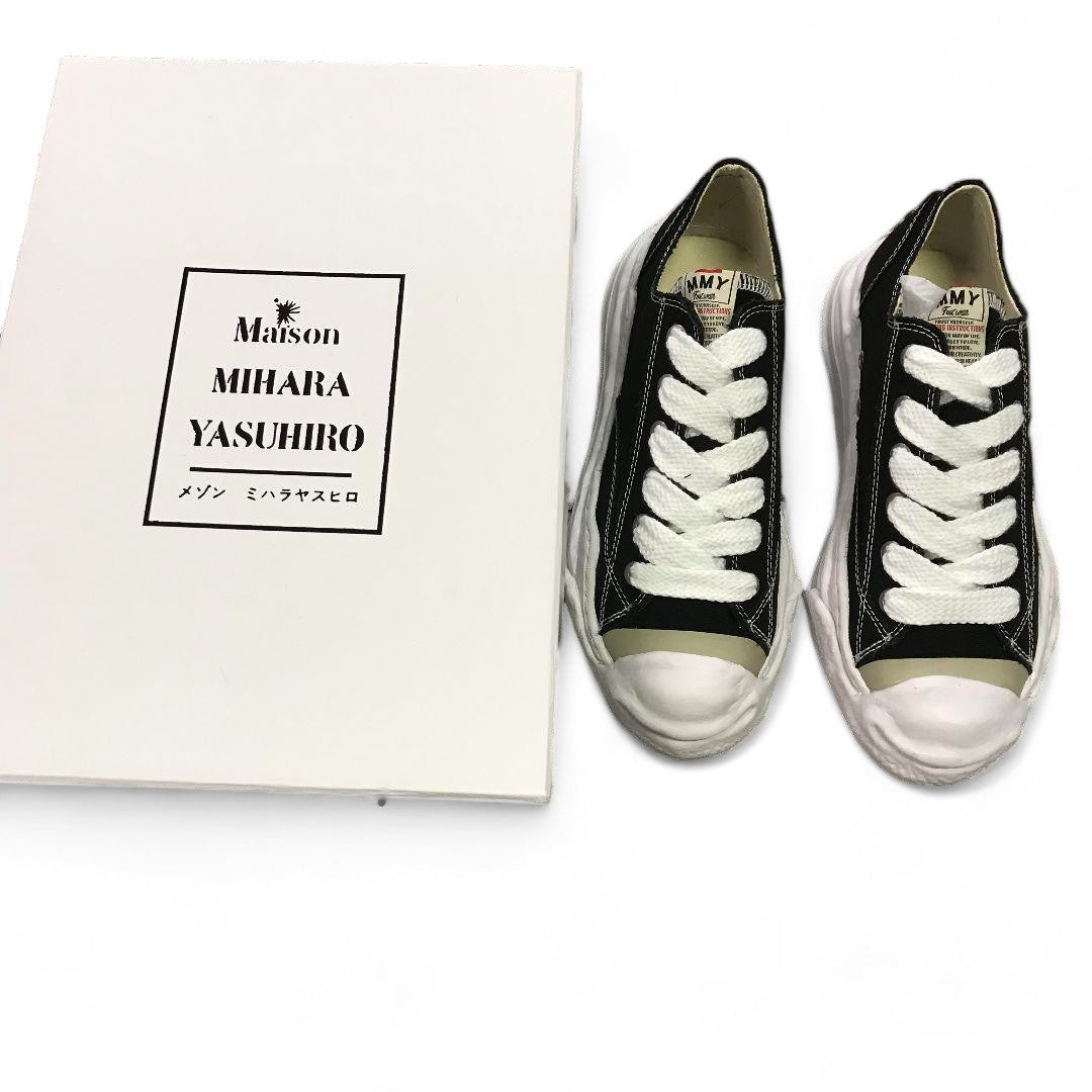 Maison Mihara Yasuhiro MMY - 42 canvas black