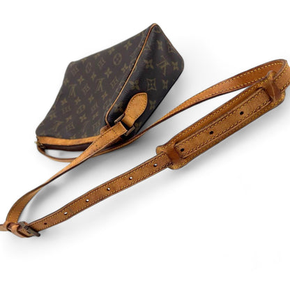 Louis Vuitton - shoulderbag 90s monogramm LV tuileries